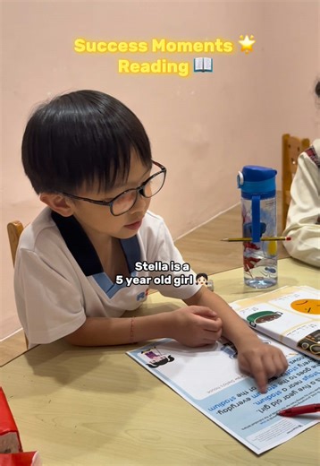 At SOC, we celebrate every step of progress 🎉 Nathaniel’s confidence shines as he reads independently, showcasing his progress in fluency and understanding ✨ #studentsuccessstories #playtolearn #SuccessatSOC