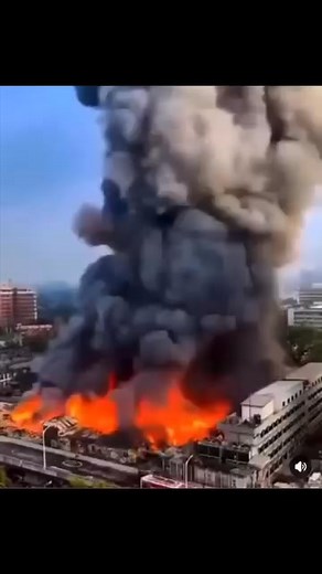 8.2K views · 3 comments | BREAKING NEWSJust hours ago, a tremendous fire broke out in…See more. | Audit Eye | Facebook