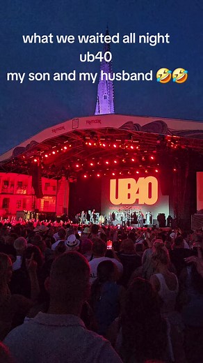 Favourite UB40 song ..... waited all night for it! My son and husband though 🤣🤣🤣 da da da da! beautiful setting at the Piecehall right on our doorstep in Halifax! #ub40 #kingstontown #family #fyp