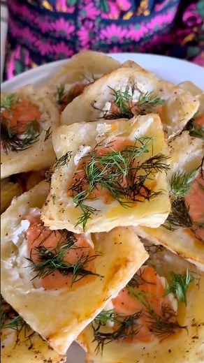 Dom’s Smoked Salmon & Cream Cheese Canapés