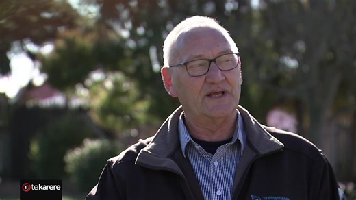 A change in direction at Whānau Ora has meant that South Island provider Te Pūtahitanga o Te Waipounamu has lost their contract. This was evident today, as over 100 of their employees were farewelled at the very place the kaupapa started over 10 years ago. Mārena Mane reports. | Te Karere