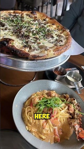 Why Bar Siena Is One of Chicago’s Hottest Italian Dining Spots?🍝 #shorts #foodguide #foodspots