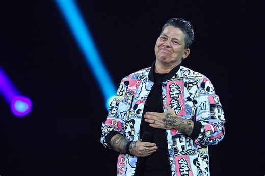 Rätselhafter Auftritt auf der Tour – Kerstin Ott spricht von „großer Ehre“