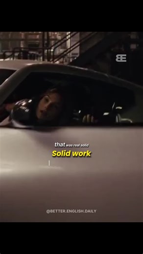 💪 Solid work = Buen trabajo / Trabajo bien hecho “Solid work” se usa para reconocer un trabajo bien hecho, de forma clara y profesional. Implica que algo está bien hecho, es confiable y cumple con lo esperado (o más). Es común en el trabajo, estudios y feedback positivo, sin sonar exagerado. 📌 Otras formas parecidas o equivalentes: 1. Good job 2. Nice work 3. Well done 4. Great job 5. Strong work ✅ Tip práctico: Úsala cuando quieras elogiar a alguien de manera profesional y directa. Suena madu