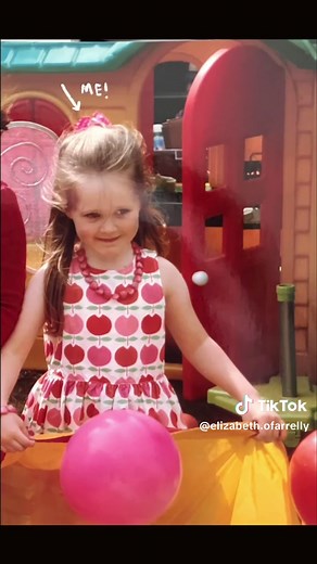 Creating a Hologram of My Childhood Wendy House | Nostalgic Animation