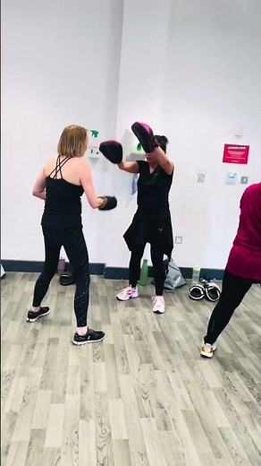 Boxercise Power Combo: 8 Uppercuts & 4 Knees Workout 🥊🔥