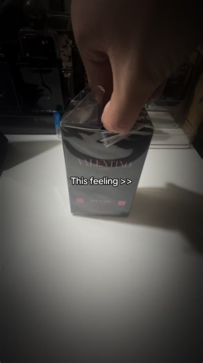 Valentino Intense EDP Review: Is It Overrated?