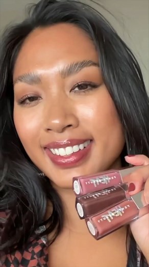 Trying the New Fenty Gloss Bomb Heats - Review & Swatches