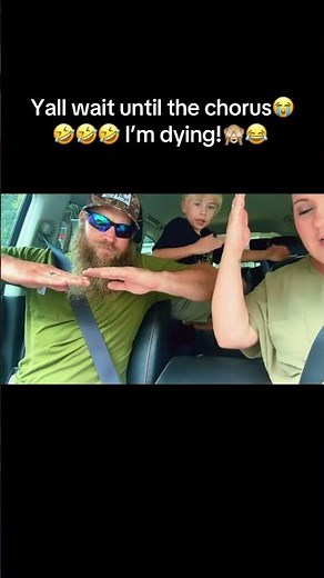 We had so much fun singing our favorite song from frozen!🤣