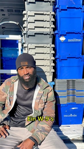 Chip on Instagram: "Thinking about becoming a medical courier? Here are the things nobody tells you until it’s too late. Knowledge first. Profit later. #medicalcourier #entrepreneur #logistics #delivery #courier"