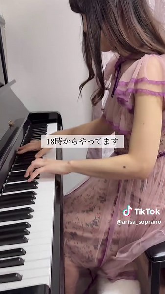 このたびご縁もらったので ミスワールドに挑戦する機会を頂きました！ それに向けてのライブをはじめます🩷 （6/20〜29 18時から） よかったら聴きにきてね！ #歌 #音大 #live #ピアノ #ハウルの動く城