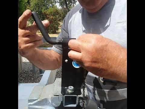 How to join chainsaw chain with a Oregon type spinner