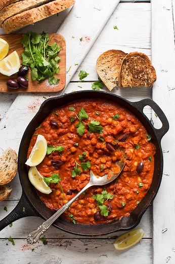1-Pot Chickpea Shakshuka