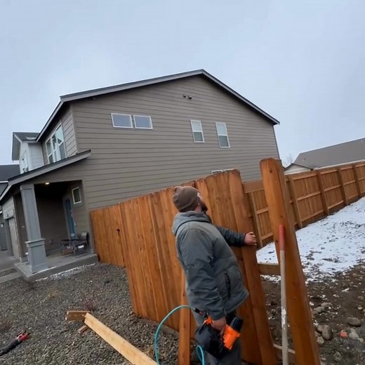 Check out these wood fences installed by 3B Landscaping, perfected using dog eared picket with a Cumberland brown stain! Looking to get your fence installed and get that in-home privacy you need? Well, look no further! We offer chain link fence, wood and vinyl. Call or email for a free estimate! 509 932 1592 | 3B Landscaping