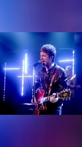 “I followed you down to the end of the world, to wait outside your window…” ‘Ballad Of The Mighty I’ is 10 🔥 🎬: BBC/The Graham Norton Show | Noel Gallagher