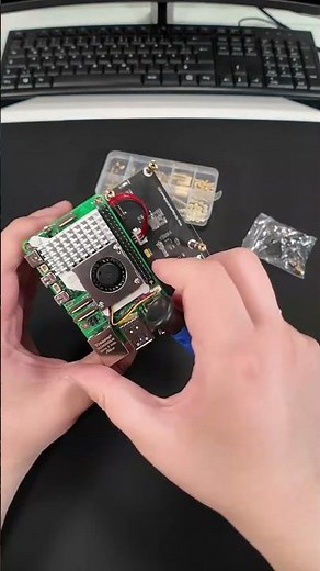 Pi 5 Cluster Projekt - Aufbau im Zeitraffer
