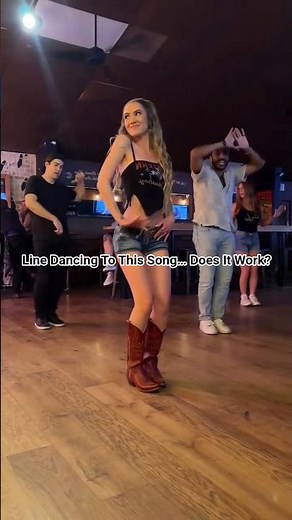 Line Dancing to Smooth R&B Feels Illegal 😅 | Madi Marie