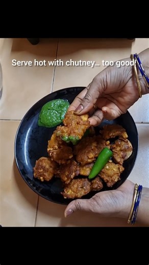 Crispy Aloo Pakora Recipe | Perfect Golden Potato Pakoras. Crispy Aloo Pakora Recipe |