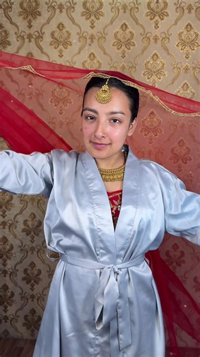 Bridal Makeup Demonstration in Private Class