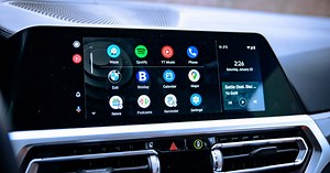 CES 2022: Motorola prezintă MA1, dongle-ul care aduce Android Auto wireless pe toate automobilele compatibile