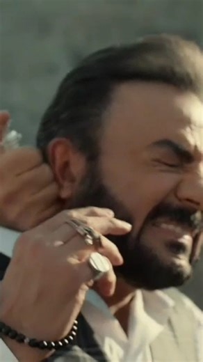 Canal Claro Nariño on Instagram: "#TeleseriesEnClaro ⭕ Sin saber el cayó en la trampa mortal 💉😵 y la trágica noticia será devastador 😢 🟥 No te pierdas un capítulo de: Tierra Amarga 🌾❤️🇹🇷 T4 🌃 Está noche a las 🕤 8PM Por la señal de canal claro 📺🇨🇴 #tierraamarga #canalclaro #birzamanlarcukurova"