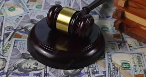 Judges gavel striking signaled beginning sentencing phase, where defendant faced maximum seizure property