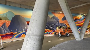 De nouvelles fresques monumentales à Louvain-la-Neuve et Ottignies: la ville et le street art, une histoire ancienne - RTBF Actus