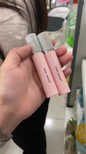 Discover Affordable Orange Matte Lipstick Options