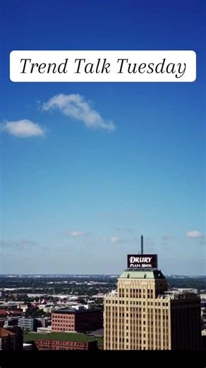 ✨ TREND TALK TUESDAY — San Antonio Market Update ✨ January is already giving us clues about where the San Antonio housing market is headed. Buyers are slowly coming back as tax season approaches, inventory is still healthy, and the market feels balanced — not rushed. The homes priced right will be the first to move as momentum builds. If buying or selling in San Antonio is on your radar this year, let’s talk strategy. 📩 DM me for a local breakdown. #TrendTalkTuesday #SanAntonioRealEstate #SanAn