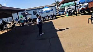 Phola Park CHC in partnership with Gauteng Department of Health, Asibe Healthy GP and GGT2030 hosted an open day for the community of Thokoza, Phola Park, Eden Park and surrounding areas this morning. The aim of this event is to educate the community about the services rendered at the clinic and highlighting the importance of screening, testing and properly taking medication. The community came out in numbers as they were taught about various issues by health expects, youth activists, EMPD and o