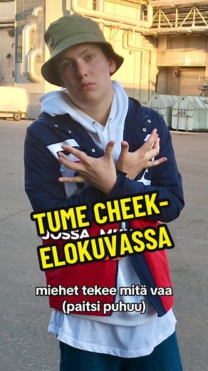Äijä tekee side quest Cheek-elokuvassa 💀💀