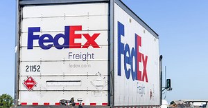 Thieves rob FedEx truck, Memphis Police say