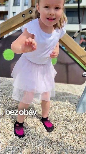 Sbalte boty do kuličky! Dětské ponožkoboty jsou nejlepší parťák na výlety