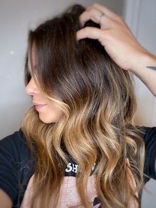 Easy Beach Waves in Under 10 Min - Step by Step Tutorial