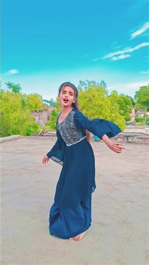 Akhiyan Mila huzoor#shortvideo​#bhojpuri​ #youtubeshorts#trending#ytshorts #dance​#song​