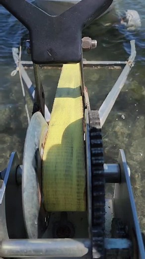 A winch is a mechanism used to reel in, to let out, or otherwise adjust the tension of a rope, wire, or cable. #tide #boat #boating #tidal #work #mylife #winch #gear #tool #toolsinaction #howitworks #intresting #April #2023 #downeastcowboy #strap #behindthescenes #fishtok