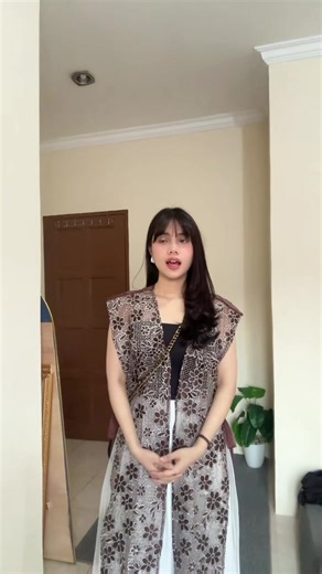 floral pattern looks so pretty