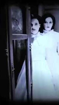 Scariest Movies in The World #netflix #shorts #shortsfeed #top10horror