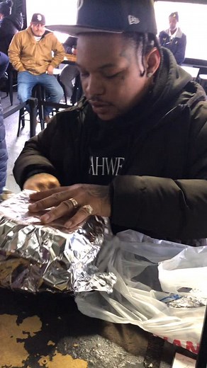 5.8K views · 10K reactions | WE LOVE OUR CUSTOMERS ❤️ AUNT IRENE KITCHEN 﫶﫶 | The Real Aunt Irene's Kitchen | Facebook