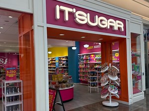 IT’SUGAR Opens At Salem’s Mall At Rockingham Park