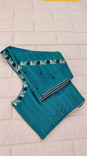 For booking 📞 8778725377 computer embroidery design 🧵🪡#simpleworkblouse #threadwork #fashion