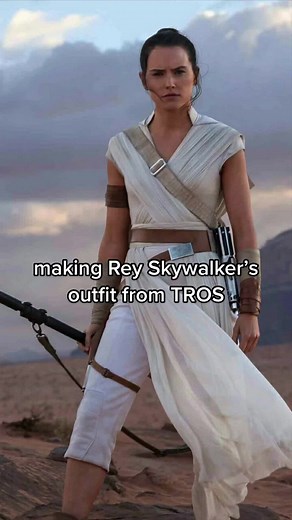 DIY Rey Skywalker Outfit: TROS Cosplay
