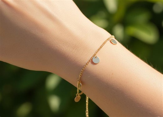 Disc Charm Bracelet Gold, Dainty Minimalist Bracelet, Tiny Circle Bracelet, Adjustable Chain Bracelet, Gift for Her, Simple Elegant Jewelry - Etsy