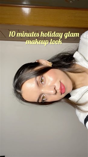 10 minute holiday glam makeup look #softglamlook #glowymakeup #makeuptutorial #glowyskin #makeuptips