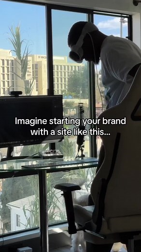 Another site made with Plain Jane Interactive by a member of our Discord. Site by @ghoshclo 🖥️🔥 #webdesign #clothingbrand