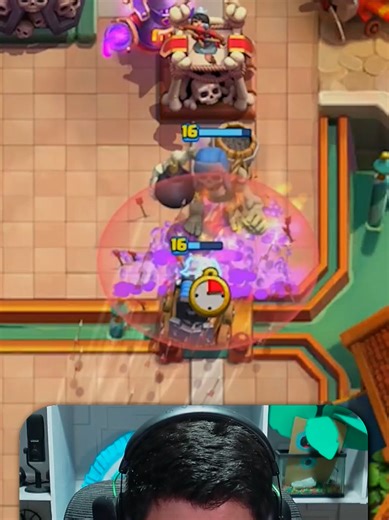 Mastering Clash Royale Decks with Giant Goblin and Sparky