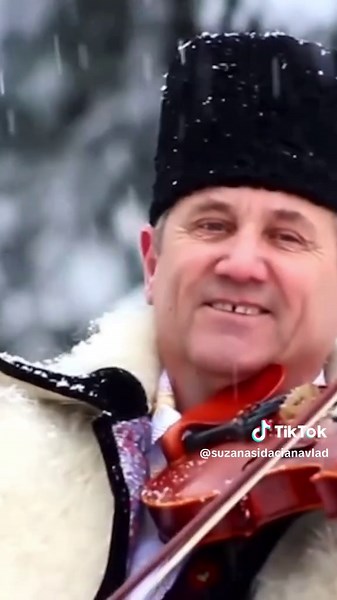 Colindul traditiei din Maramures | Viflaime, Viflaime!