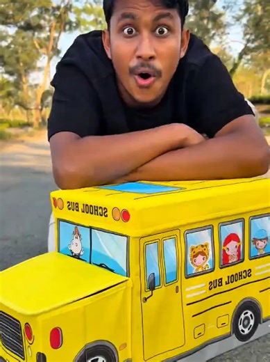 School bus box car kaisa chala