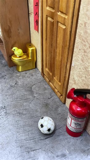 Join Me Live for Fun and Dance!