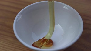 45K views | Have you ever listened to yemeni music. Enjoy the Oud instrument by Ahmed Alshaiba: https://youtu.be/tsHeDpGcZVM #honey #yemen #music #yemenimusic #traditional | Yemen Sidr Honey | Facebook